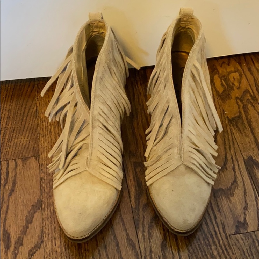 Coconuts Free People Tasse Booties